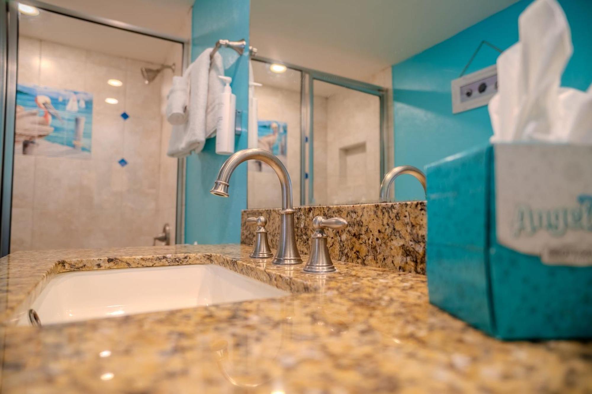 Holiday home Herons Haven Coastal Elegance With Pool Access 223